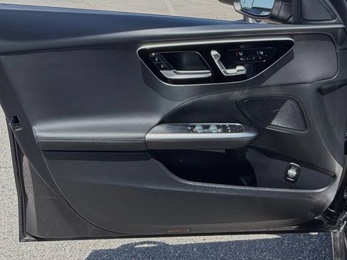 Used 2022 Mercedes-Benz C 300 Sedan image 17