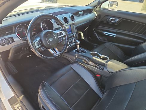Used 2023 Ford Mustang Premium image 15