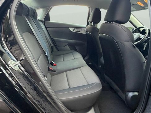Used 2024 Kia Forte LXS w/ LXS Technology Package FWD image 10