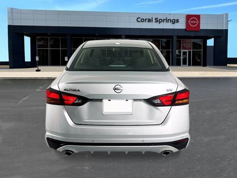 New 2025 Nissan Altima 2.5 SV w/ SV Premium Package image 4