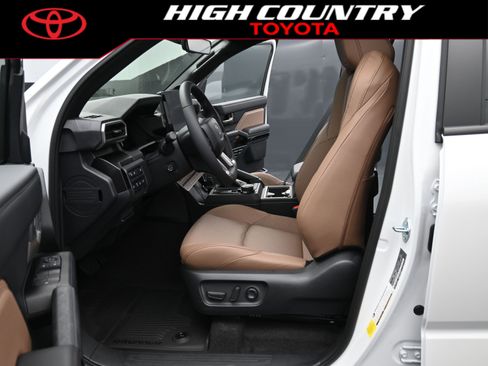 New 2026 Toyota 4Runner Limited image 12