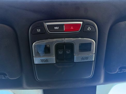 Used 2025 Kia Telluride SX Prestige X-Pro AWD/4WD image 28