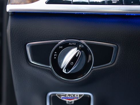 Used 2015 Mercedes-Benz S 550 4MATIC Sedan image 40