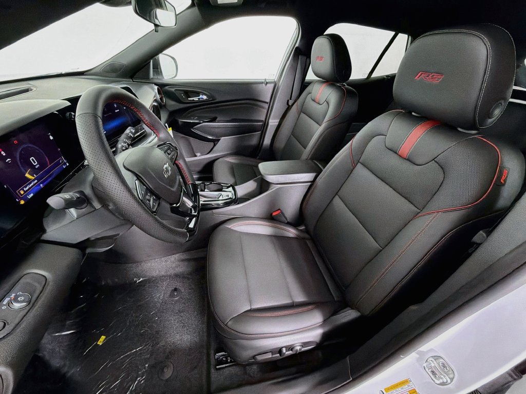 New 2026 Chevrolet Trax RS w/ Driver Confidence Package FWD image 20