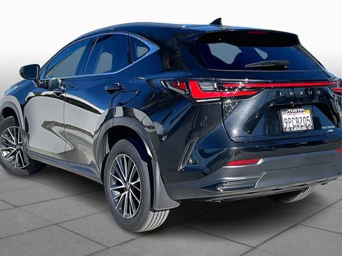 Used 2025 Lexus NX 350h AWD w/ Premium Package image 11