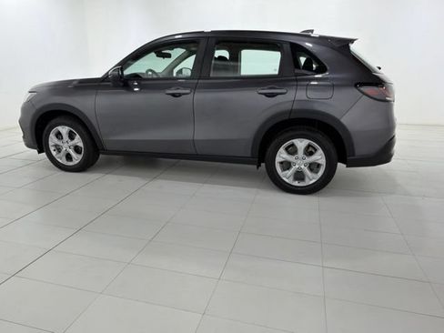 Used 2024 Honda HR-V LX image 2