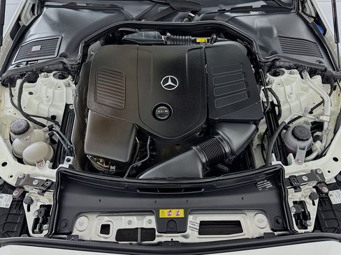 Certified 2024 Mercedes-Benz C 300 4MATIC Sedan image 11