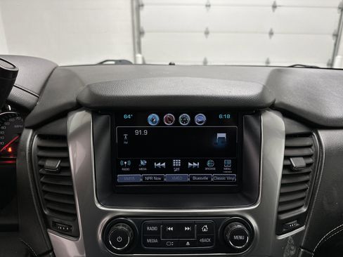 Used 2020 Chevrolet Tahoe LT image 35