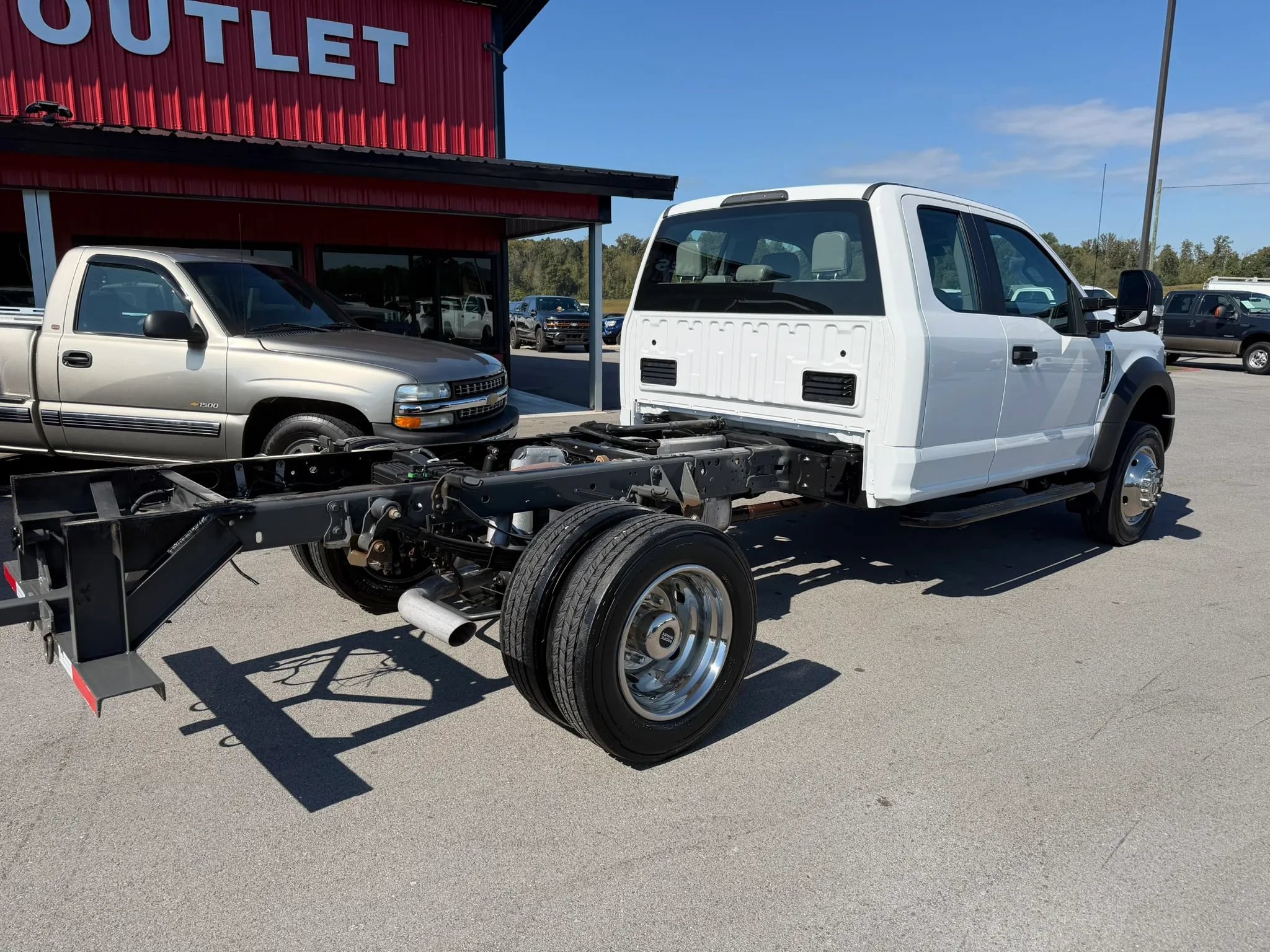 Used 2019 Ford F450 XL w/ XL Value Package RWD image 4