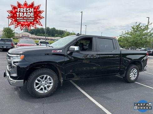 Used 2024 Chevrolet Silverado 1500 LT w/ Z71 Off-Road Package AWD/4WD image 1
