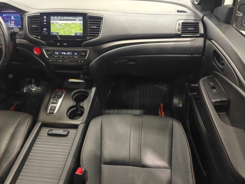 Used 2022 Honda Passport TrailSport image 27