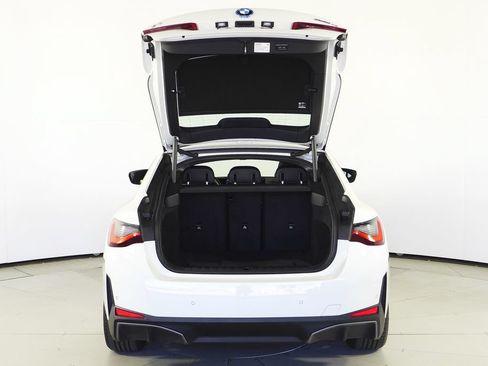 Used 2023 BMW i4 eDrive40 RWD image 10