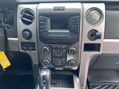 Used 2013 Ford F150 FX4 w/ Mid Equipment Group AWD/4WD image 21