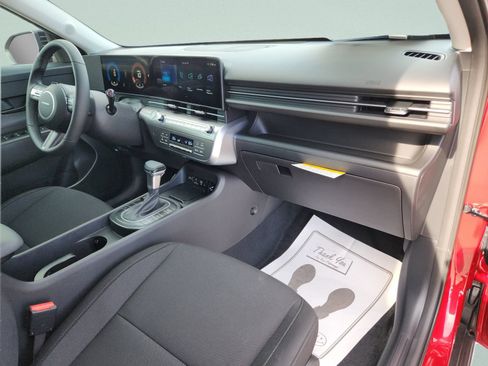 New 2026 Hyundai Kona SEL Sport FWD image 9