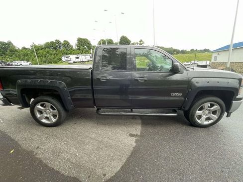 Used 2014 Chevrolet Silverado 1500 LT w/ Texas Edition, 1LT Trim RWD image 8