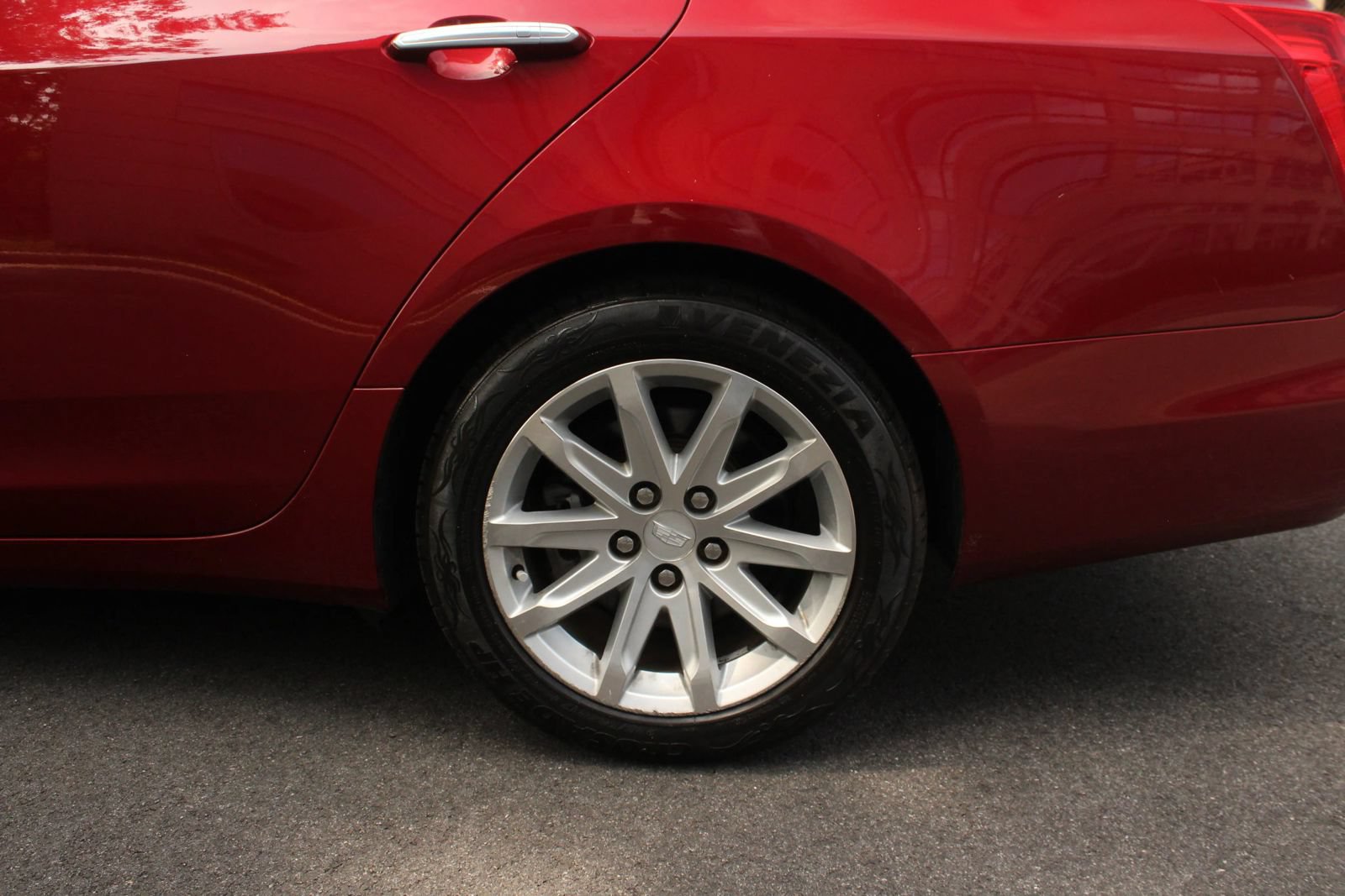 Used 2015 Cadillac CTS Luxury RWD image 10