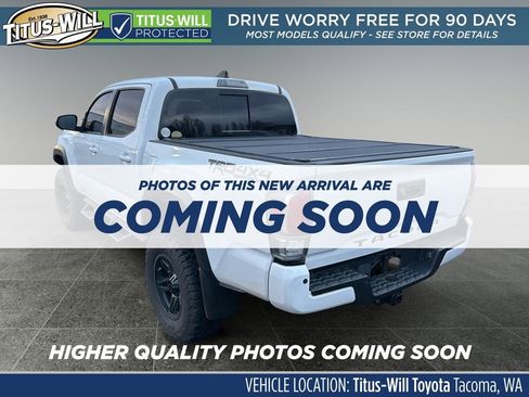 Used 2020 Toyota Tacoma TRD Off-Road w/ Technology Package image 3