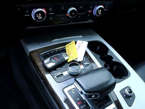 Used 2019 Audi Q7 2.0T Premium w/ Convenience Package image 14