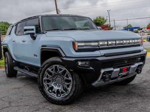 Used 2025 GMC Hummer EV 3X w/ LPO, Cargo Utility Package AWD/4WD image 3
