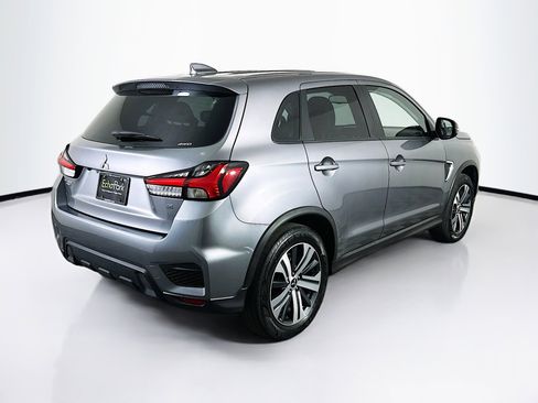 Used 2025 Mitsubishi Outlander Sport SE image 9