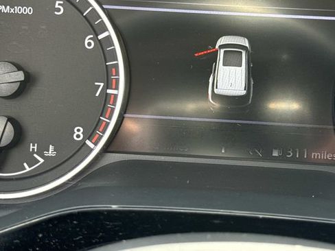 Used 2025 Nissan Pathfinder SV AWD/4WD image 47