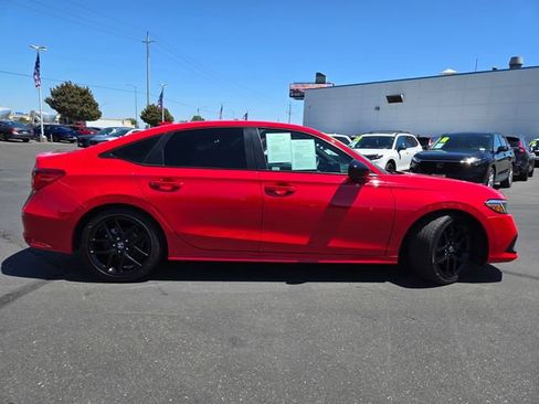 Used 2024 Honda Civic Sport image 3