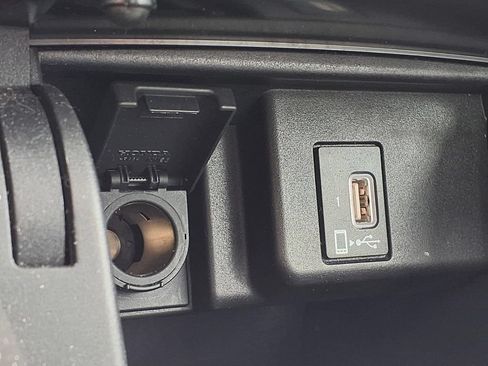 Used 2018 Honda Accord EX image 21