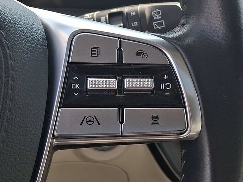 Certified 2024 Kia Telluride S w/ S Sunroof Package AWD/4WD image 17