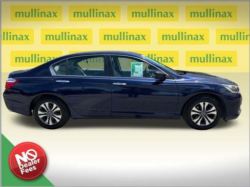 Used 2015 Honda Accord LX image 2