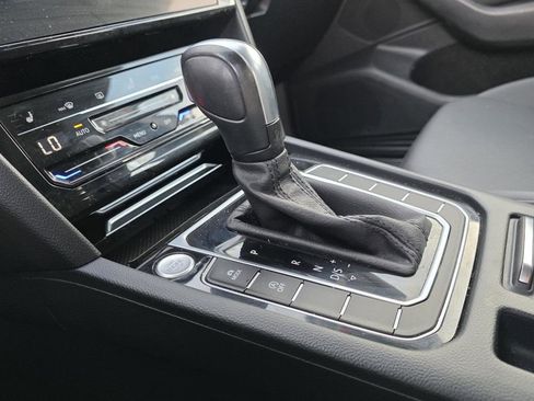 Used 2021 Volkswagen Arteon SE w/ Arteon MDO Package image 18