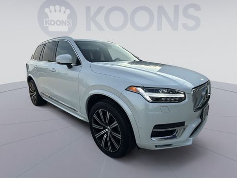 Used 2023 Volvo XC90 B6 Plus w/ Protection Package Premier AWD/4WD image 18