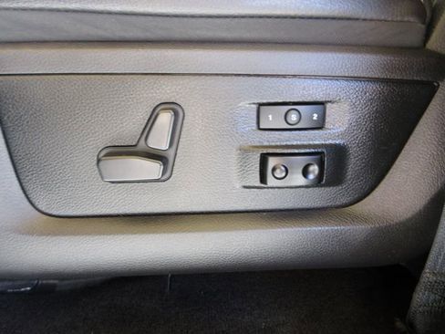 Used 2017 RAM 2500 Laramie w/ Convenience Group image 13