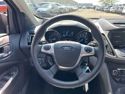Used 2015 Ford Escape SE w/ Equipment Group 201A AWD/4WD image 10