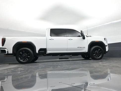 Used 2025 GMC Sierra 2500 AT4 AWD/4WD image 56