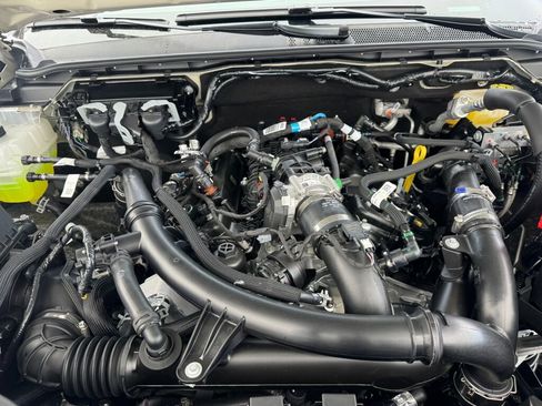 New 2025 Ford Ranger XLT w/ Equipment Group 301A High image 22