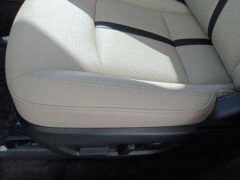 New 2025 MAZDA CX-90 Plug-In Hybrid w/Premium Sport image 19