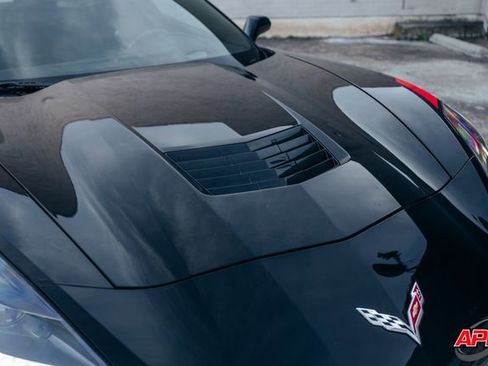 Used 2014 Chevrolet Corvette Stingray Coupe w/ 2LT Preferred Equipment Group image 27