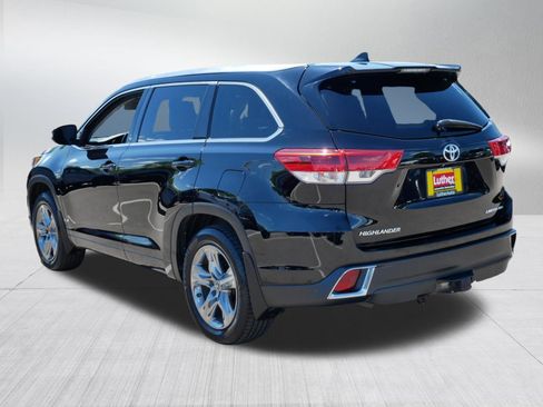 Used 2017 Toyota Highlander Limited Platinum AWD/4WD image 5