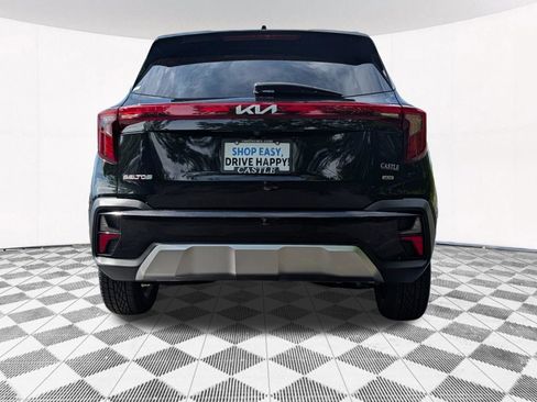 Used 2024 Kia Seltos S AWD/4WD image 13