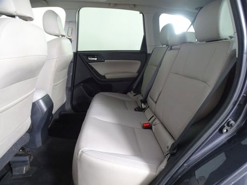 Used 2017 Subaru Forester 2.5i Limited w/ Protection Package #2 image 9