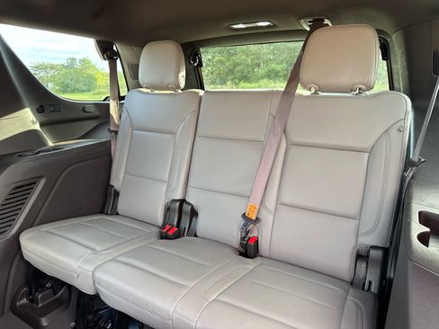 Used 2023 Chevrolet Tahoe LT image 17