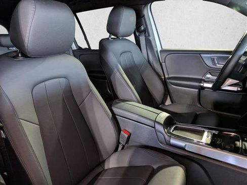 Certified 2026 Mercedes-Benz GLB 250 image 20