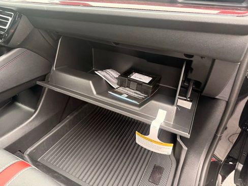 New 2026 Chevrolet Traverse RS w/ LPO, Floor Liner Package image 15