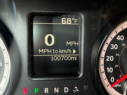 Used 2017 RAM 1500 Express image 10