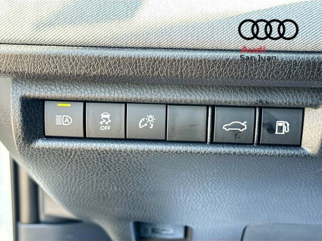 Used 2025 Toyota Camry LE FWD image 10