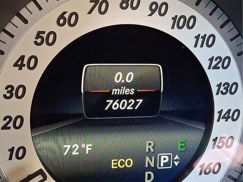 Used 2014 Mercedes-Benz E 350 4MATIC Sedan image 22