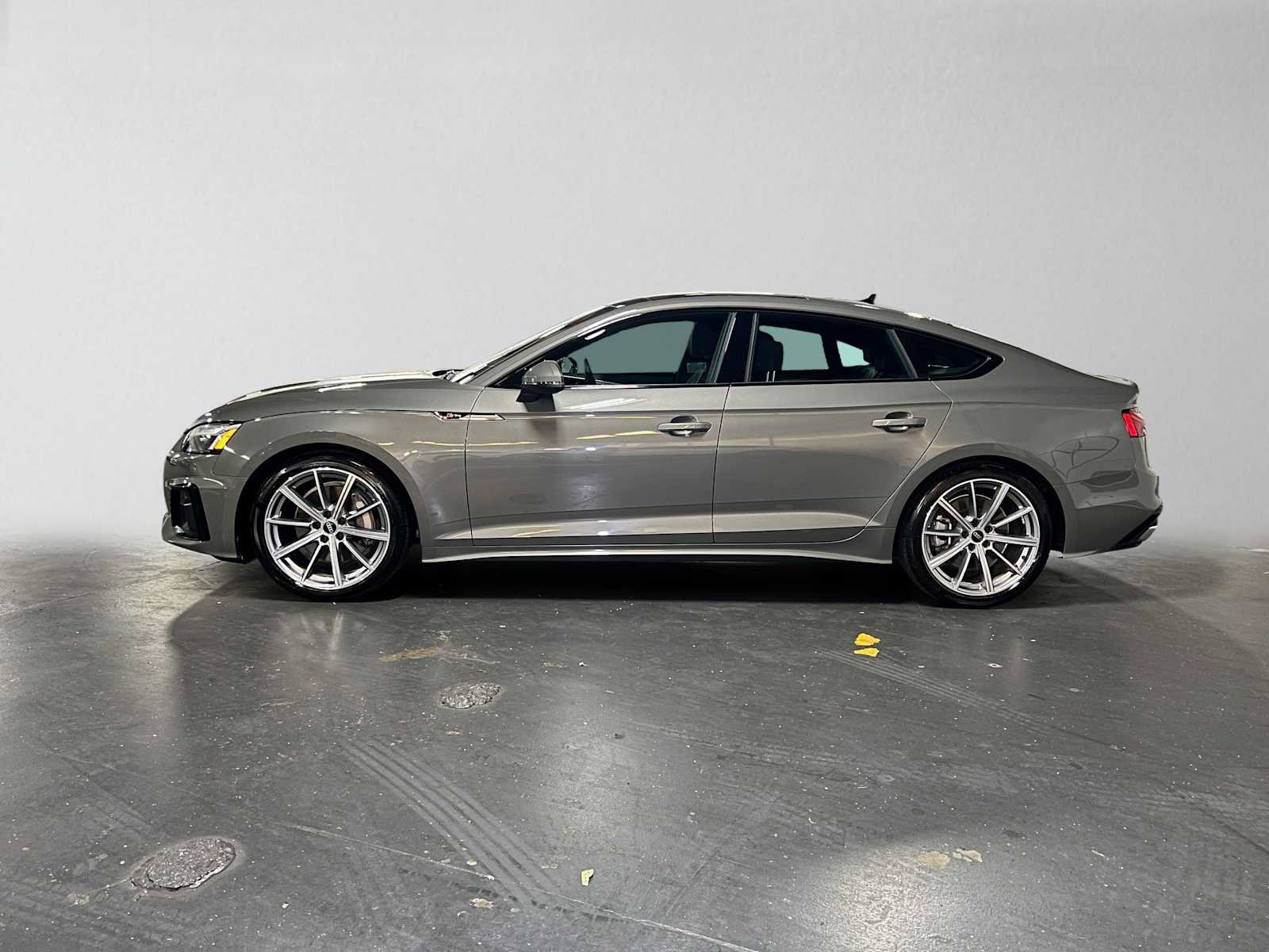 Used 2025 Audi A5 2.0T Premium AWD/4WD image 6