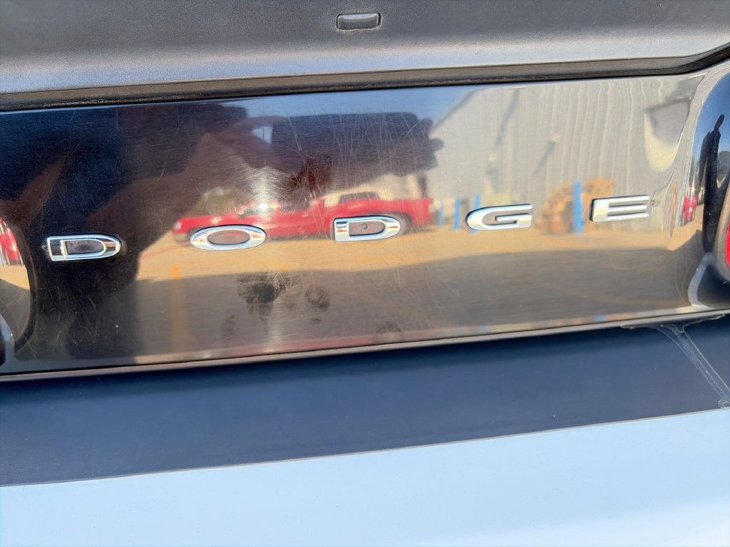 Used 2018 Dodge Challenger R/T w/ Sound Group RWD image 33
