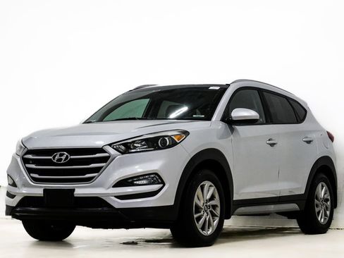 Used 2017 Hyundai Tucson SE image 3