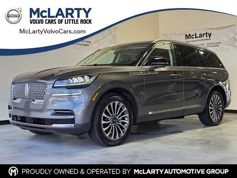 Used 2023 Lincoln Aviator Reserve AWD/4WD image 1